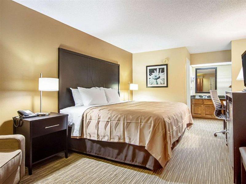 Quality Inn Thomaston Bagian luar foto