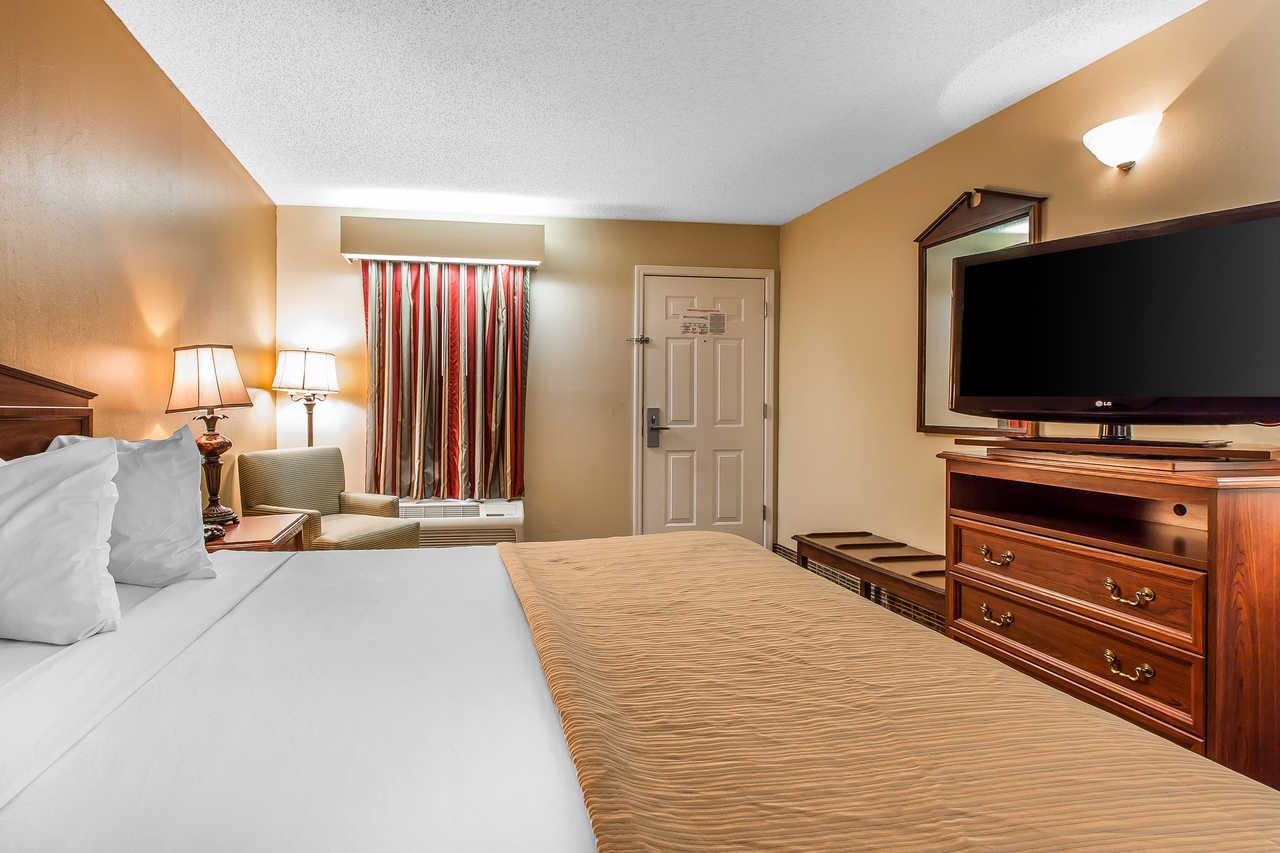 Quality Inn Thomaston Bagian luar foto