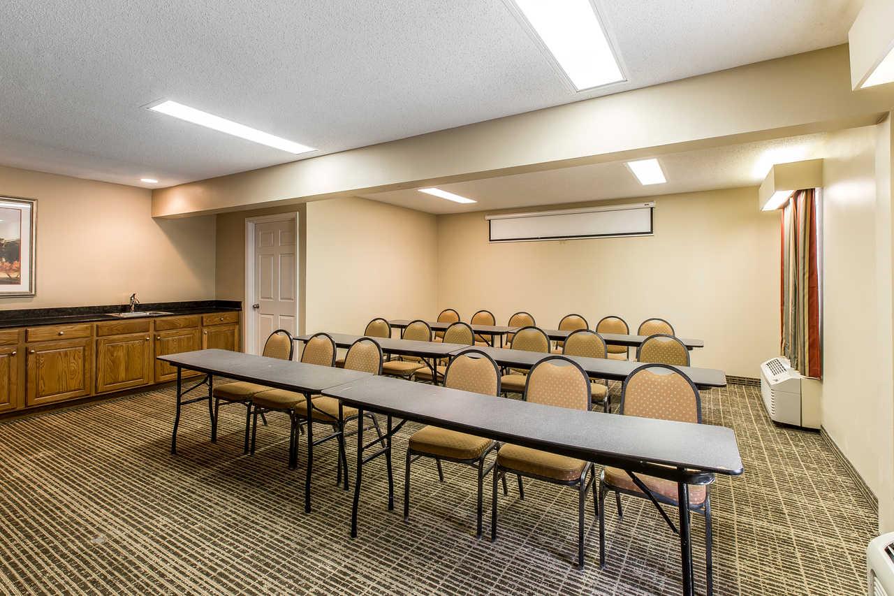 Quality Inn Thomaston Bagian luar foto