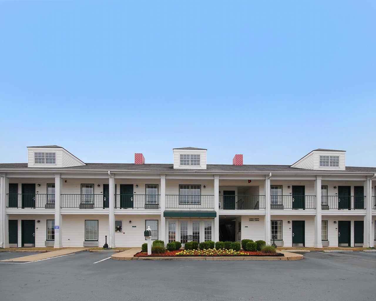 Quality Inn Thomaston Bagian luar foto